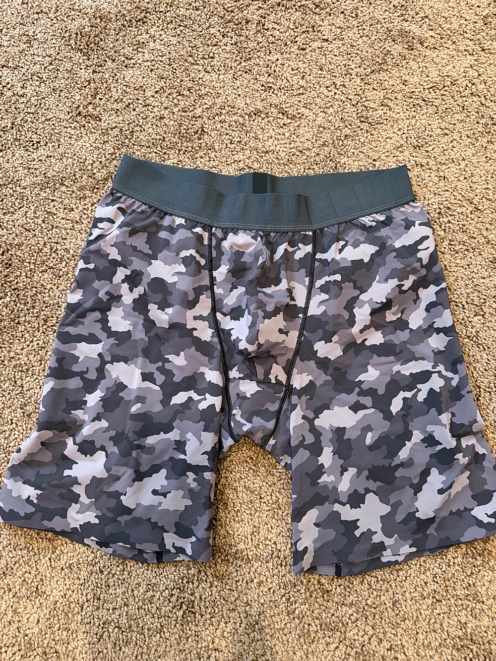 lululemon athletica Men's Gray Camo Always in Motion 7” Boxer Briefs